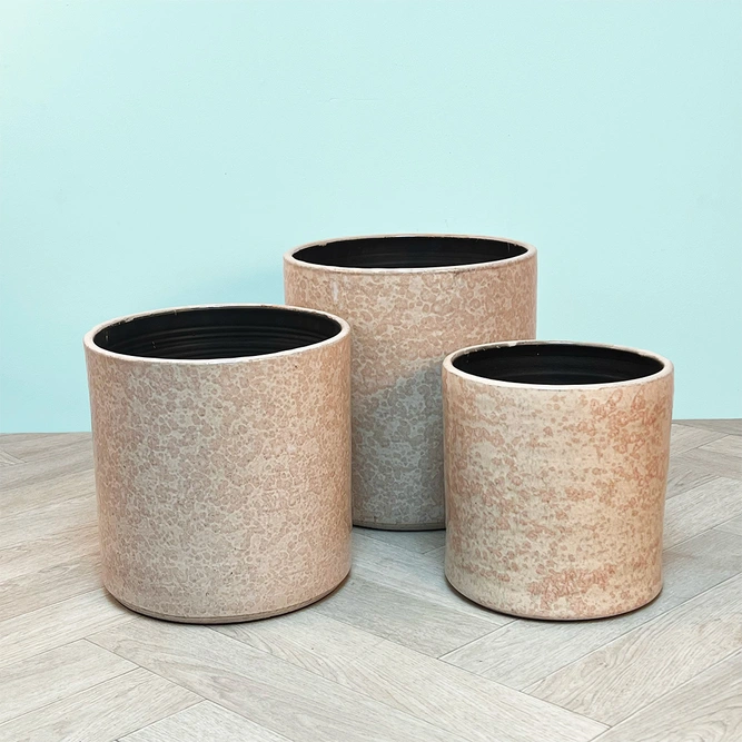 Dorian Cream Ceramic Plant Pot (D21cm) - image 3