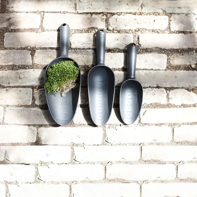 Elho Eco-plastic Garden Scoop Medium Living Black - image 4