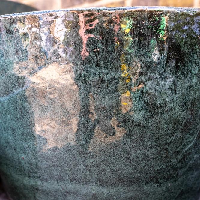 Glazed Terracotta Egg Pot Moss Green Planter (D22cm x H21cm) Handmade Outdoor Plant Pot - image 3