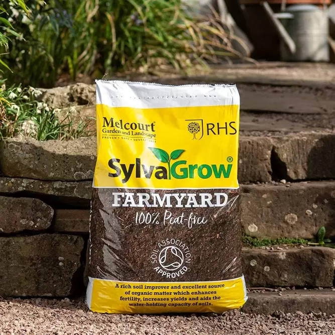 SylvaGrow Farmyard Organic Matter 50L – Organic Mulch & Soil Improver - image 3
